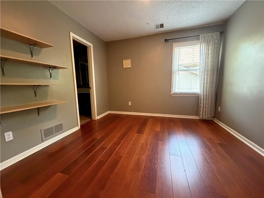 7228 Widmer Road — photo 13