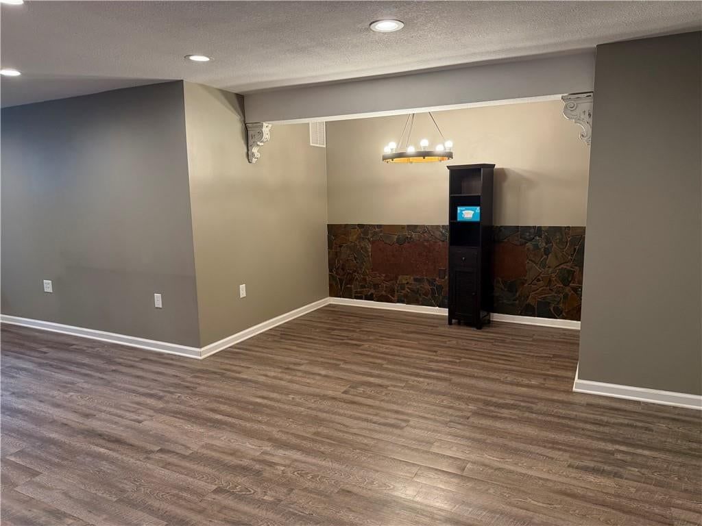 7228 Widmer Road — photo 29