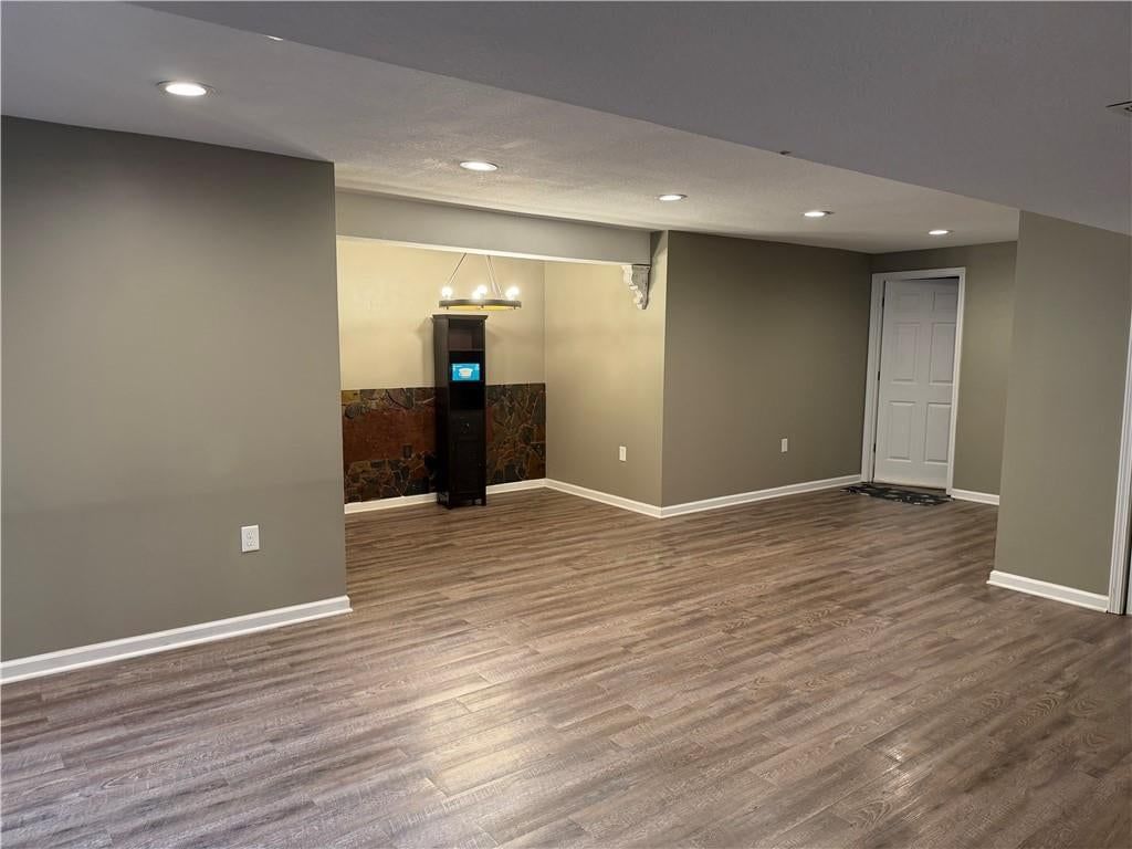 7228 Widmer Road — photo 30