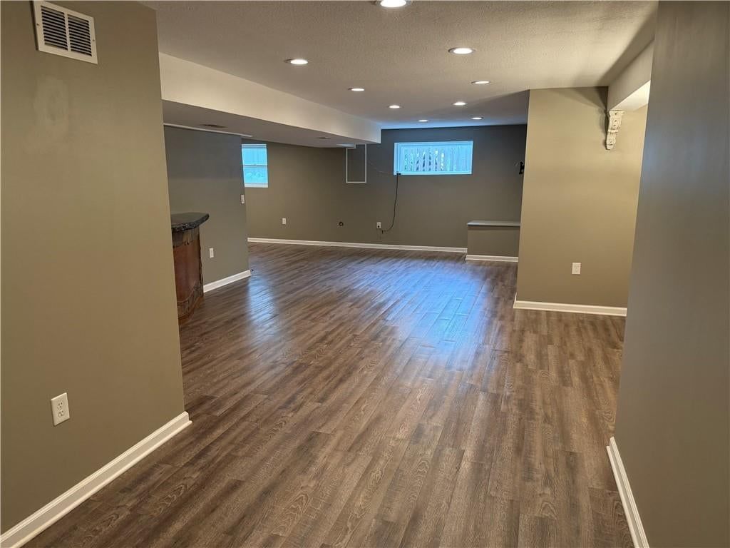 7228 Widmer Road — photo 31