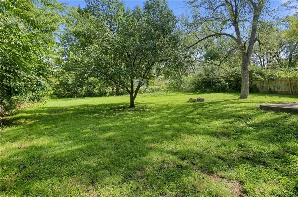 11203 N Monroe Court — photo 29