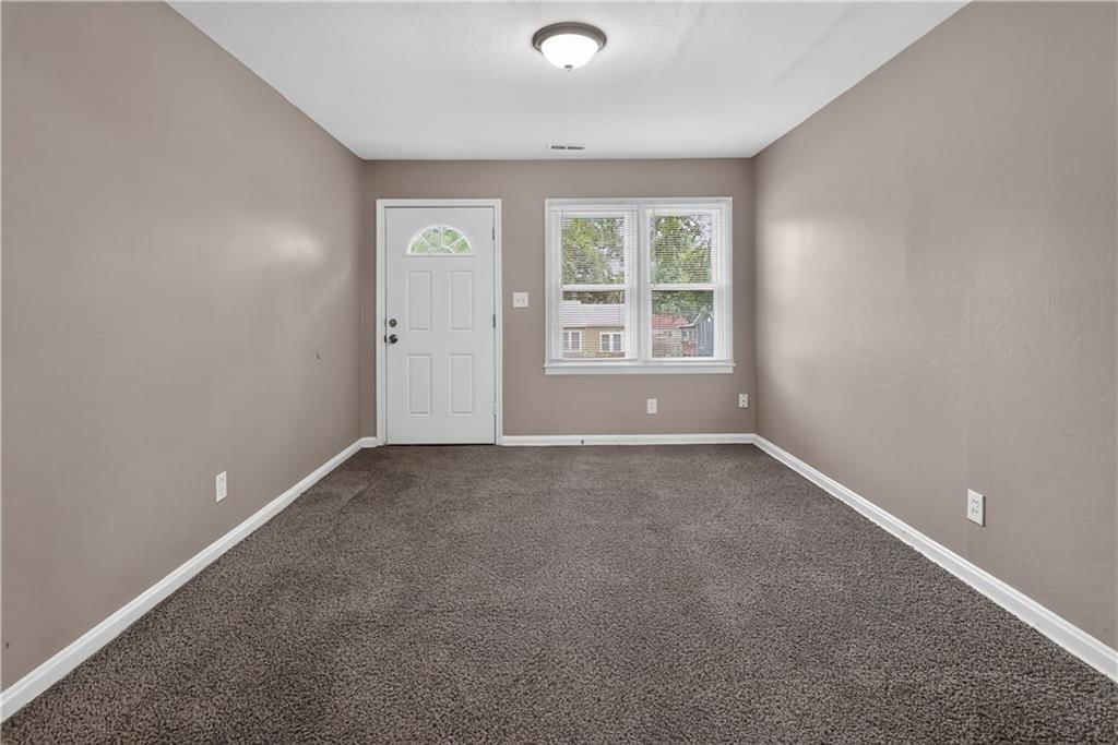 3923 Nebraska Avenue — photo 4