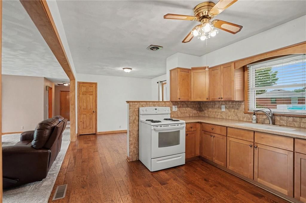 108 Highland Drive — photo 12