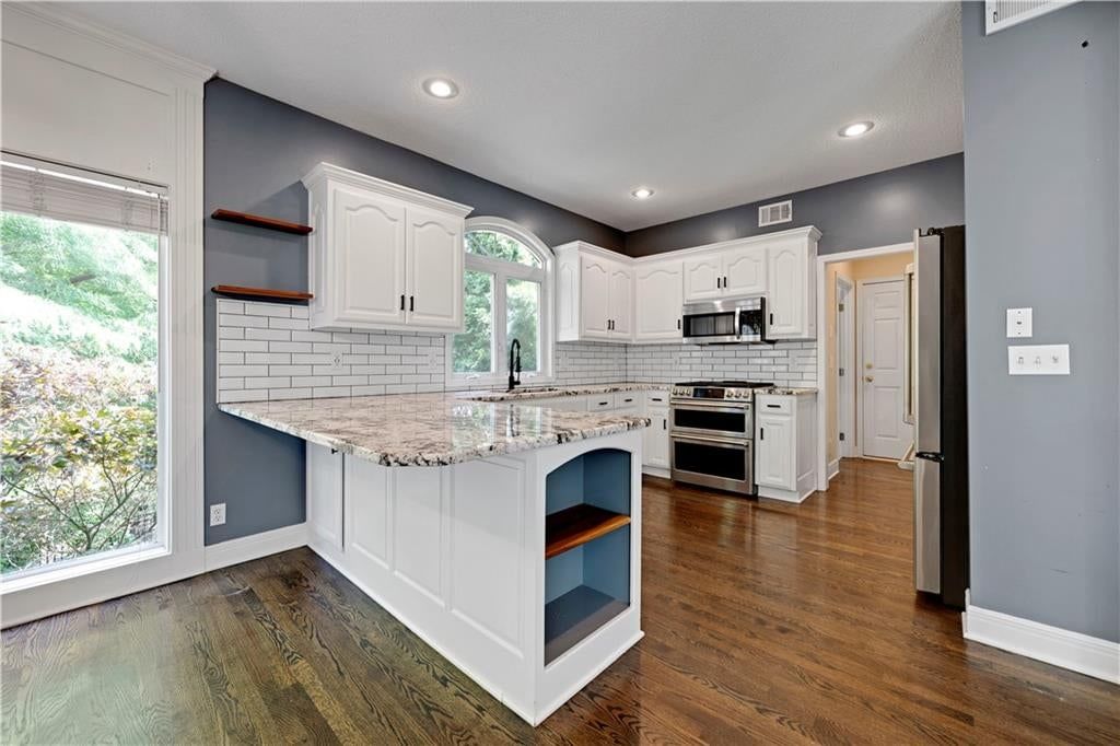 14714 Conser Street — photo 18