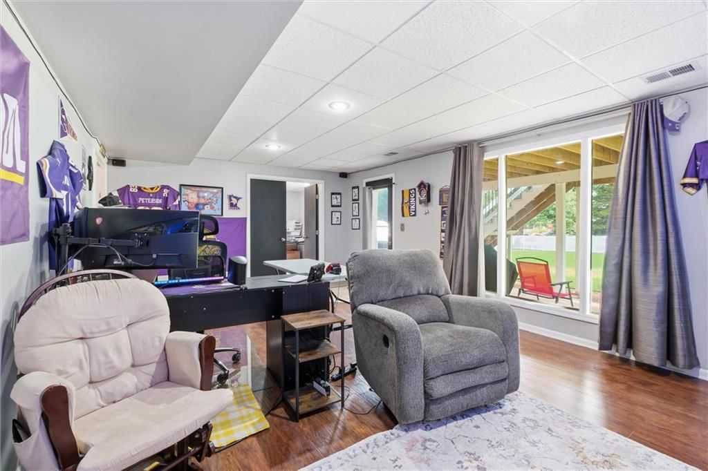 903 Silver Lake Circle — photo 15