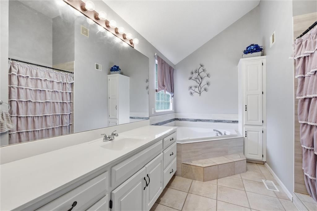 903 Silver Lake Circle — photo 19