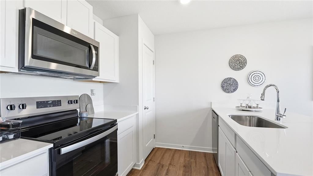 10274 Sorano Drive — photo 11