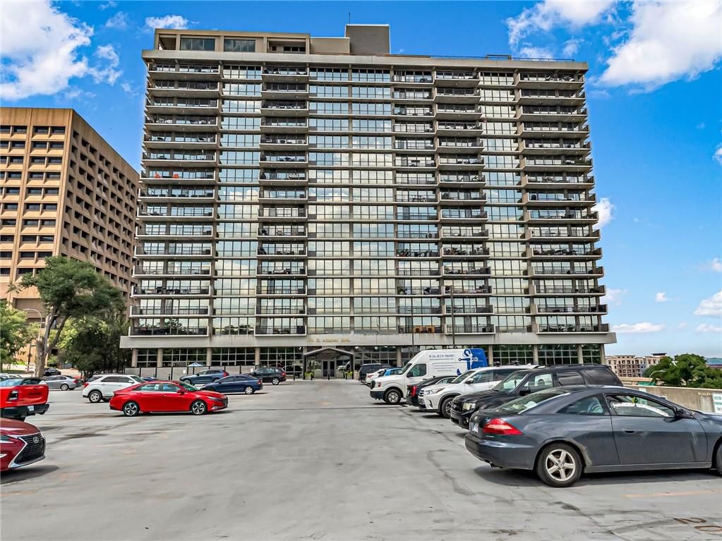 600 Admiral Boulevard — photo 26