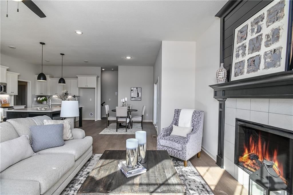 145 S Diane Drive — photo 2
