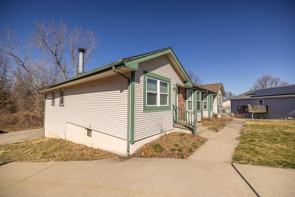 1620 & 1622 S Swope Drive — photo 2