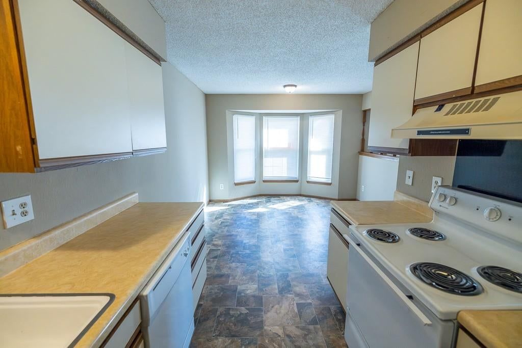 1620 & 1622 S Swope Drive — photo 10