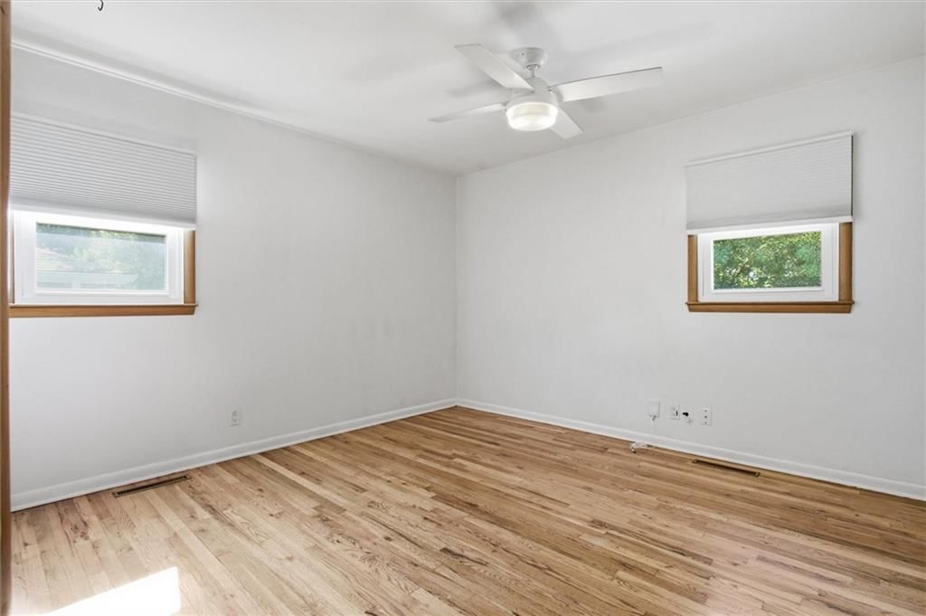 837 W 22nd Street — photo 13