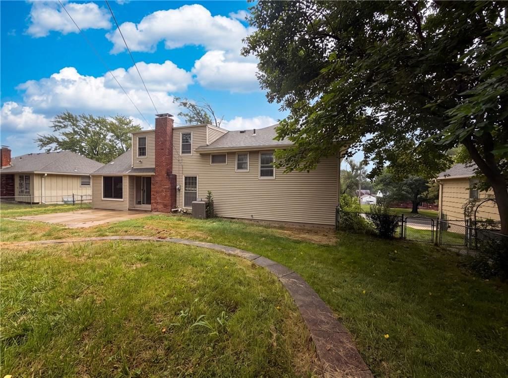 6916 N Overland Drive — photo 22