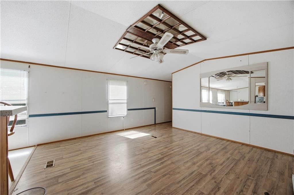 205 W Olive Street — photo 7