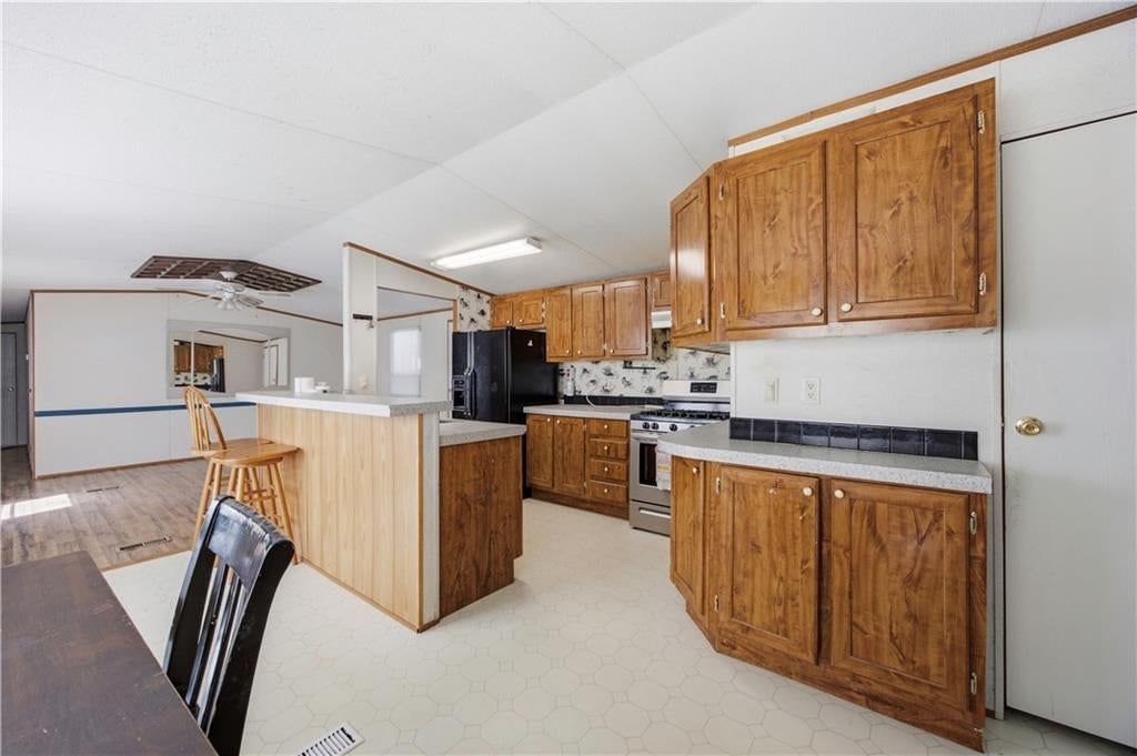 205 W Olive Street — photo 8