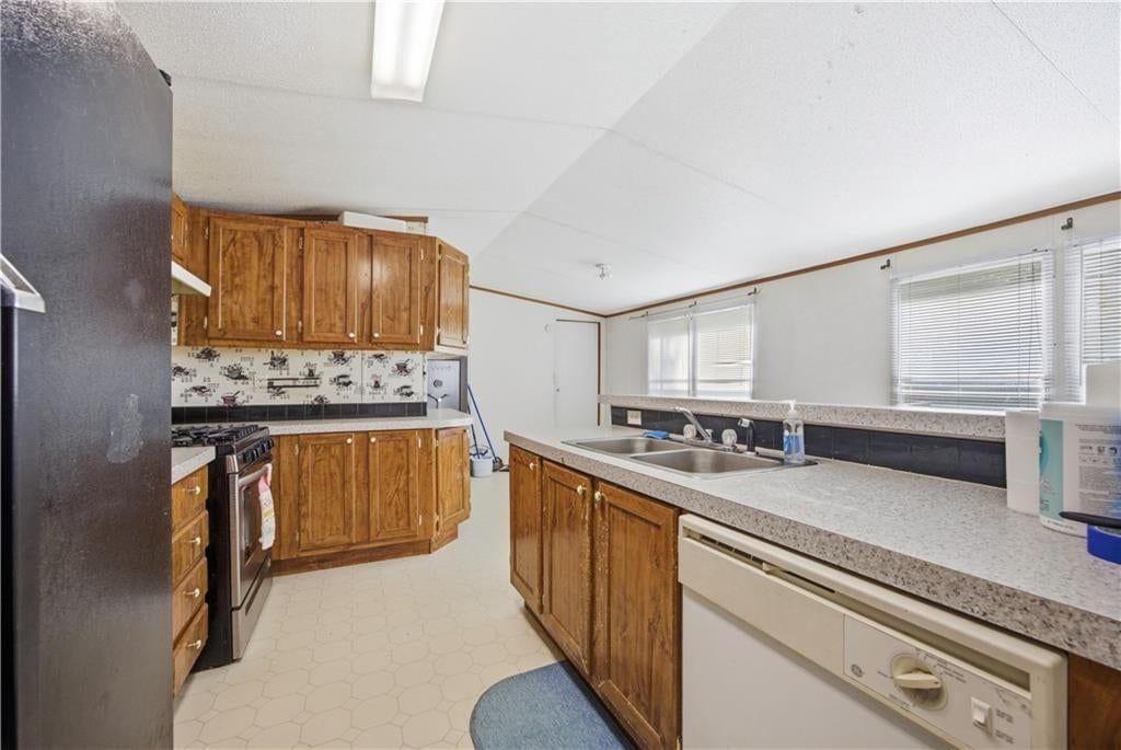205 W Olive Street — photo 10