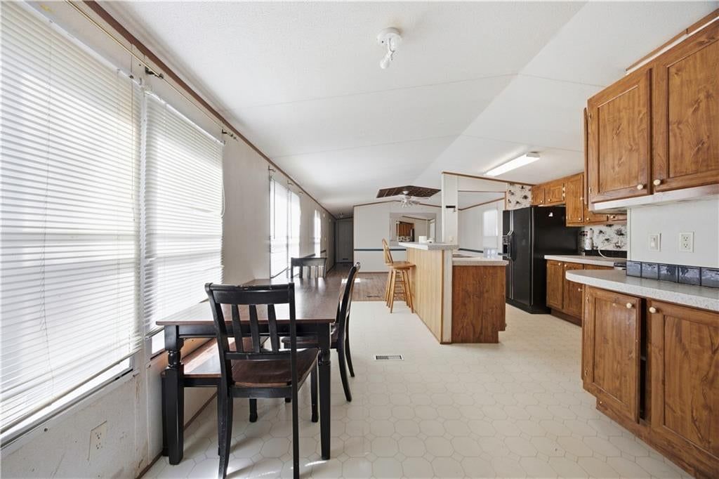 205 W Olive Street — photo 11