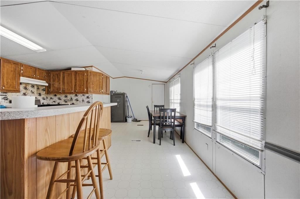 205 W Olive Street — photo 12