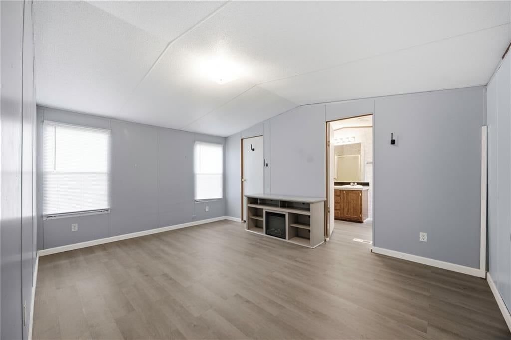 205 W Olive Street — photo 13