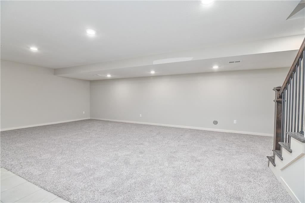 159 S Diane Drive — photo 49
