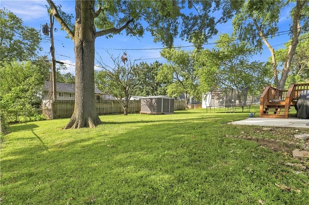 1044 HIGHLAND Drive — photo 27