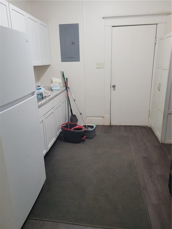 206 Willis Street — photo 5