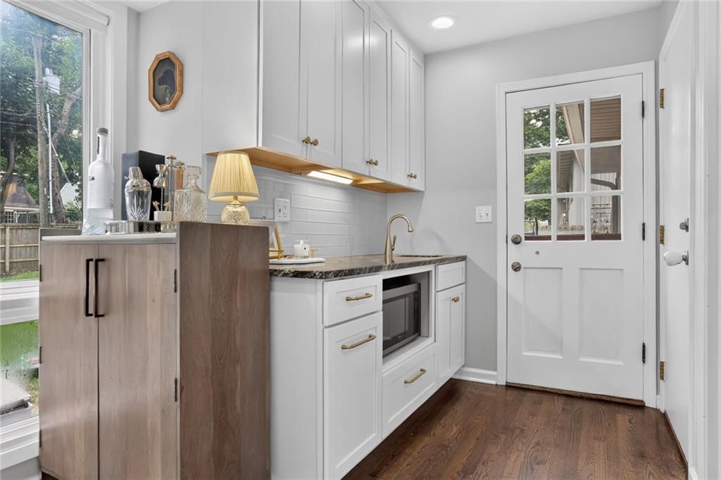 5701 W 84th Terrace — photo 13