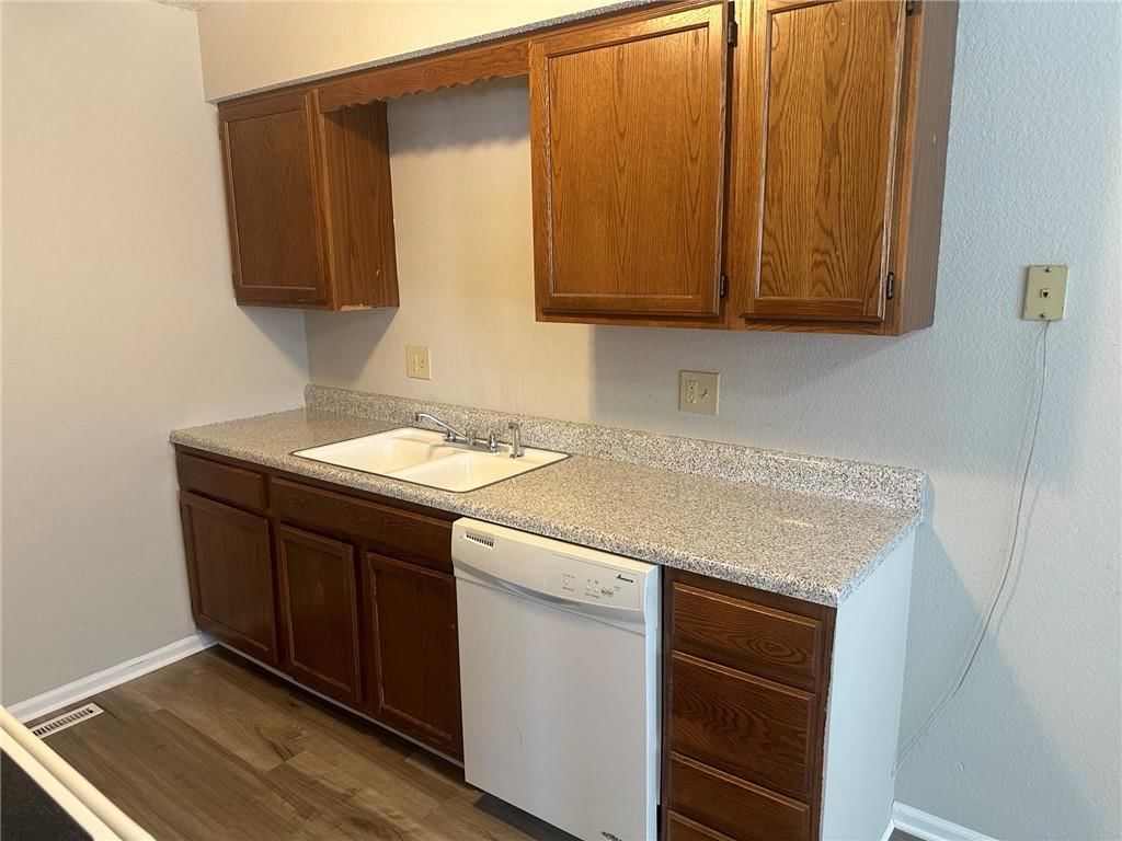 1700 & 1702 S Swope Drive — photo 15