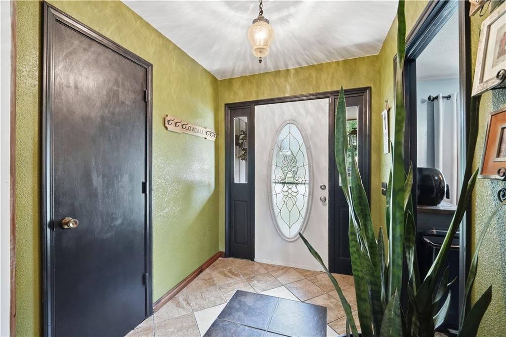 914 Gregory Street — photo 11