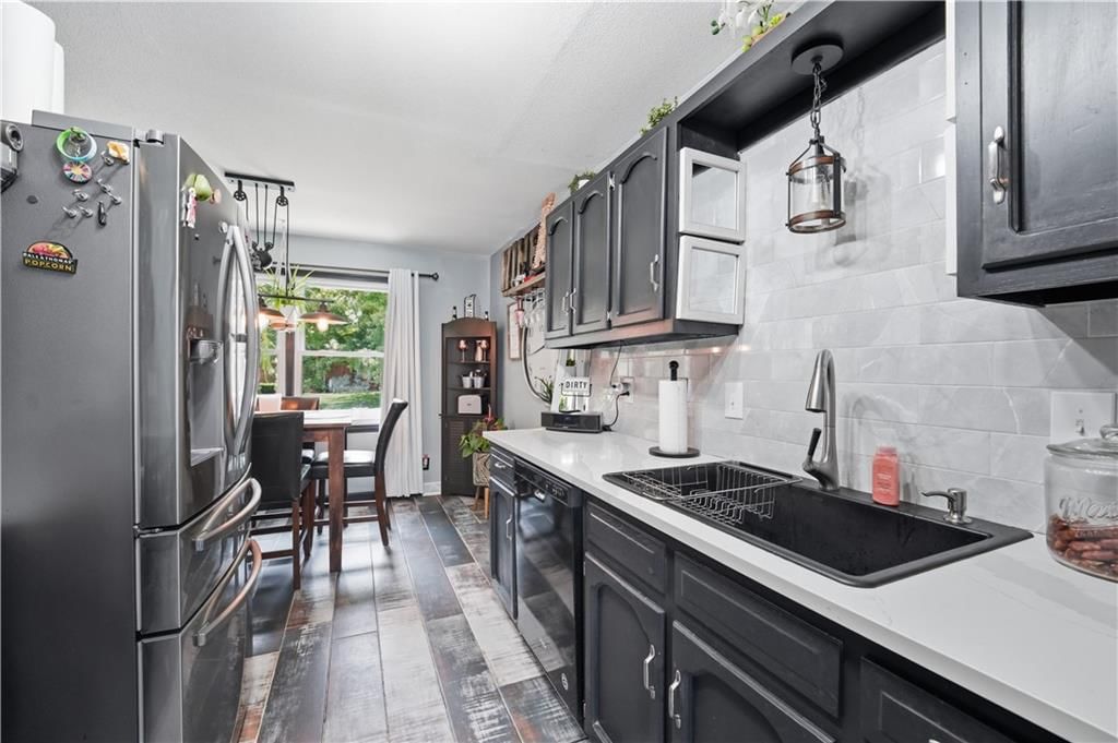 914 Gregory Street — photo 22