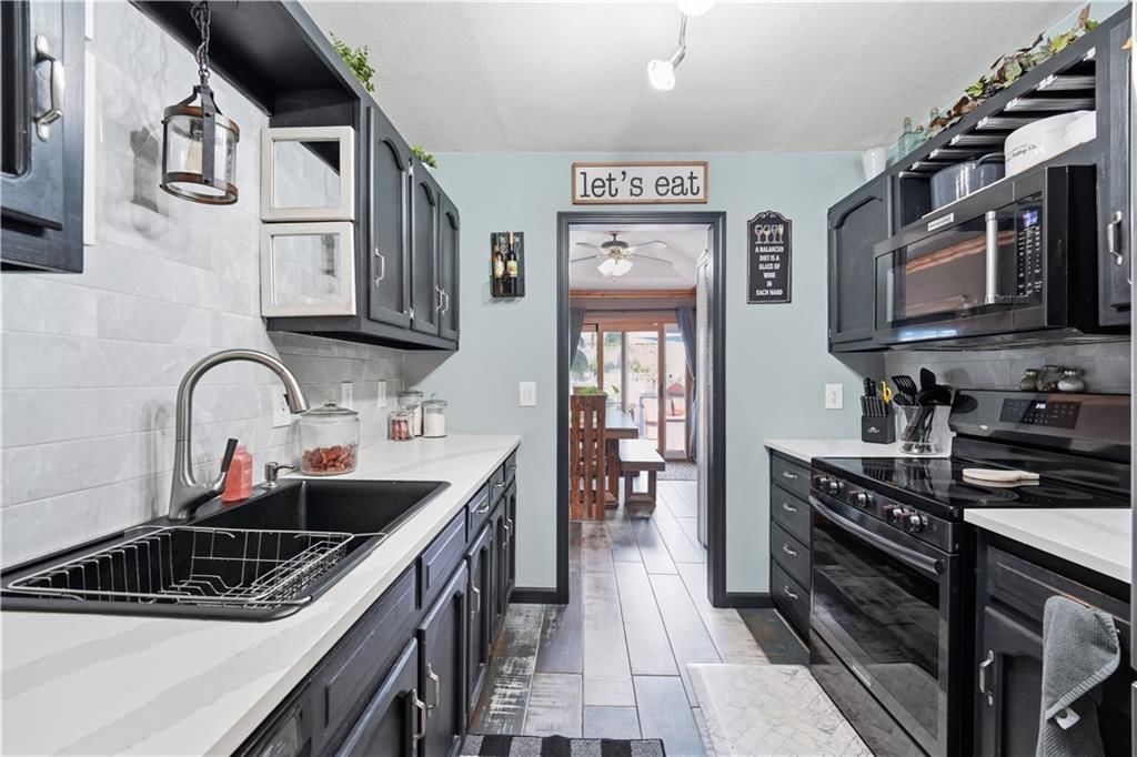 914 Gregory Street — photo 23