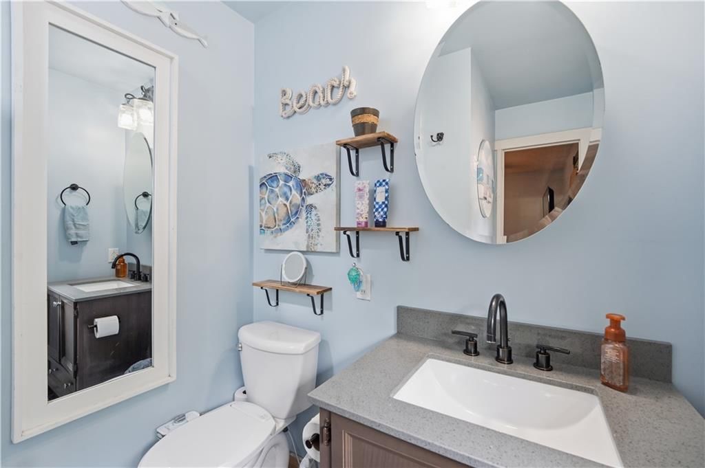 914 Gregory Street — photo 34