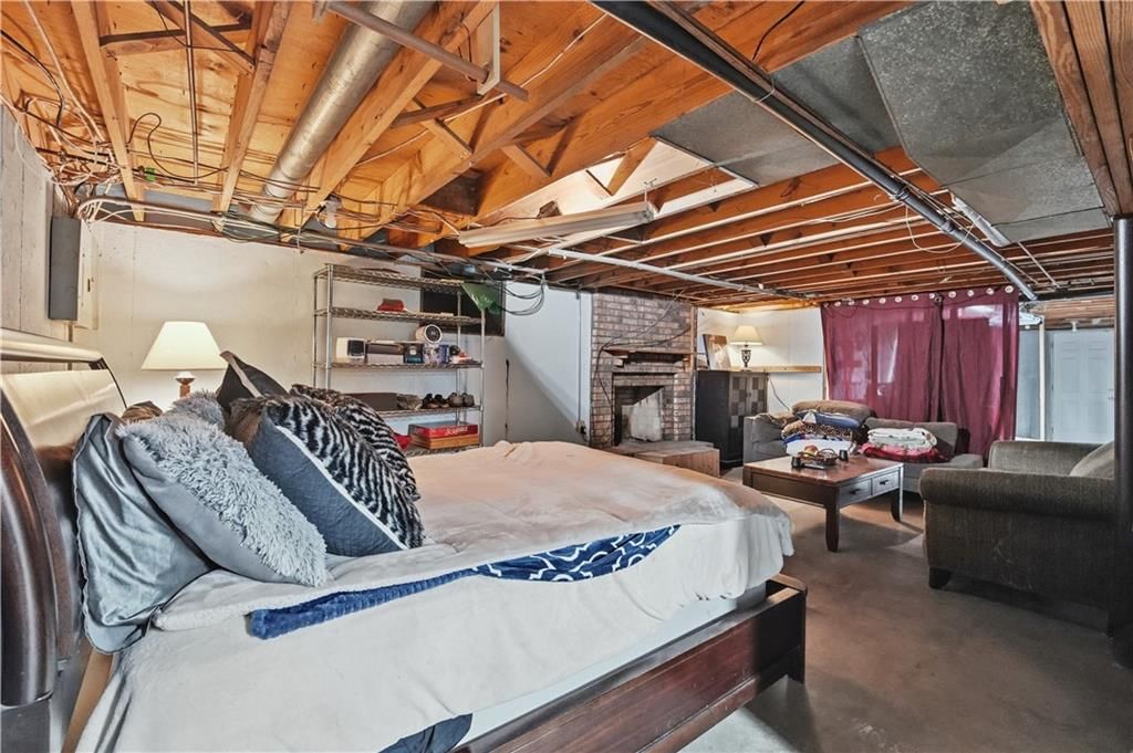 914 Gregory Street — photo 48