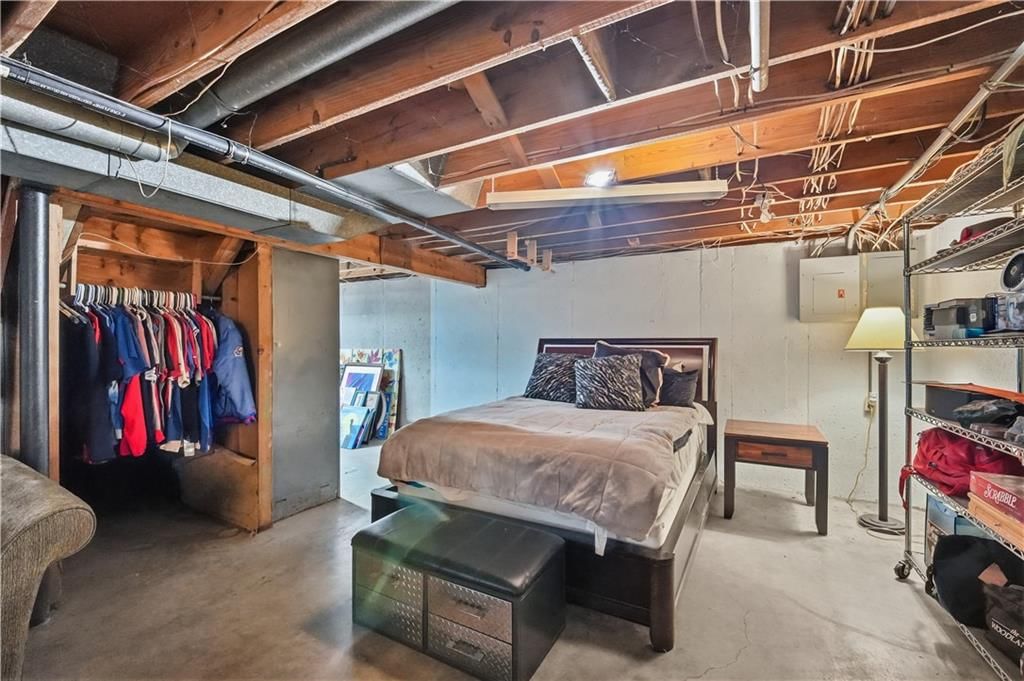 914 Gregory Street — photo 49