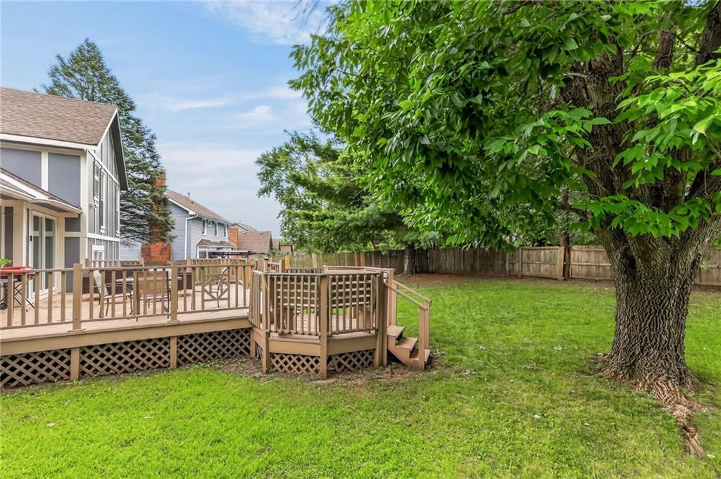 8216 NW Delta Drive — photo 5