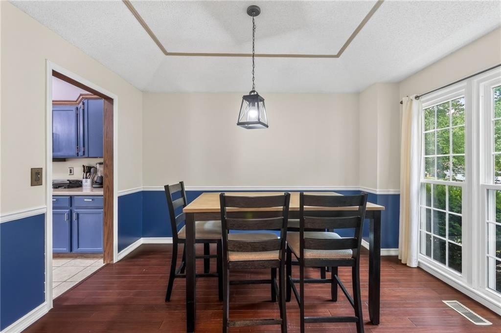 8216 NW Delta Drive — photo 12