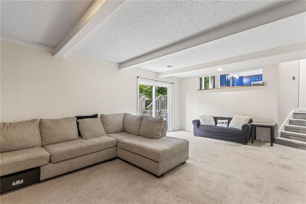 8216 NW Delta Drive — photo 29