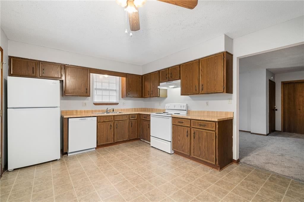 2825 Tepee Avenue — photo 15