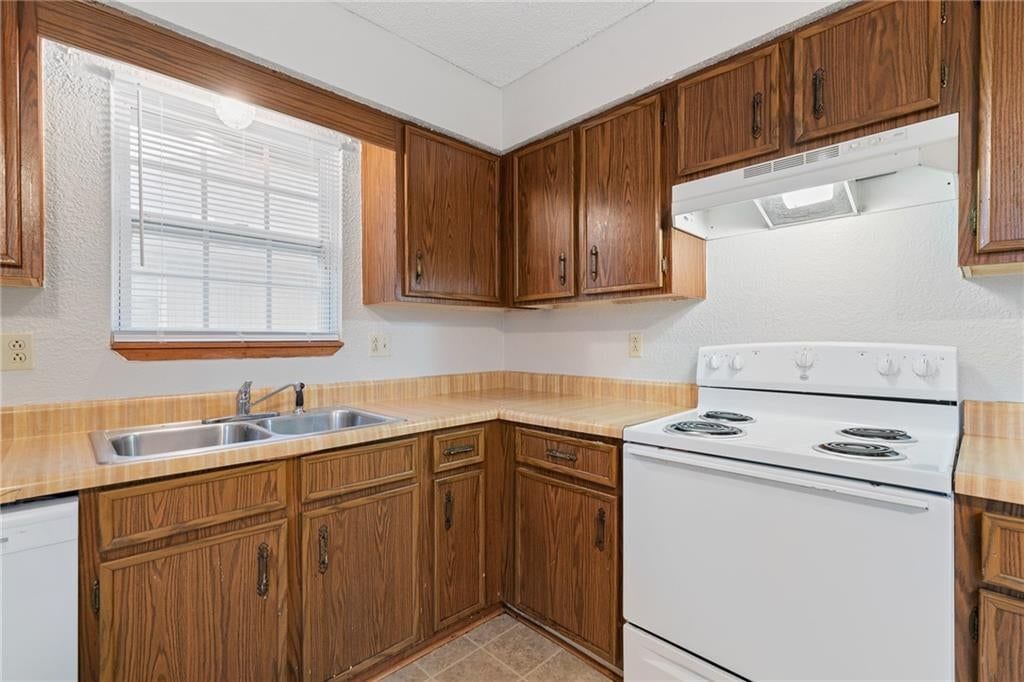 2825 Tepee Avenue — photo 16