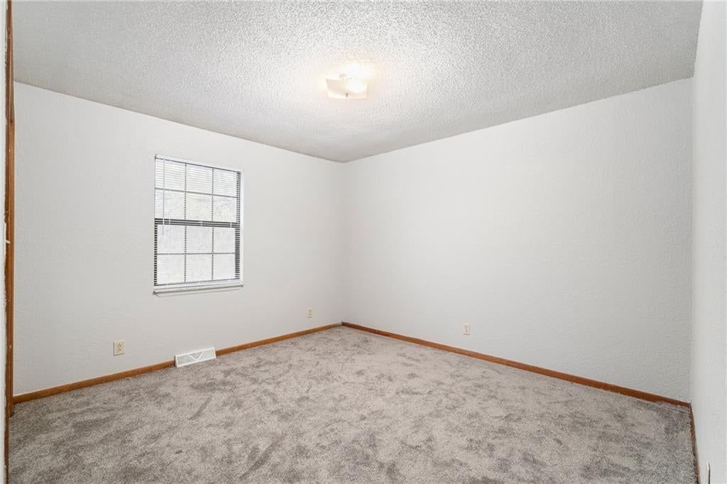 2825 Tepee Avenue — photo 20