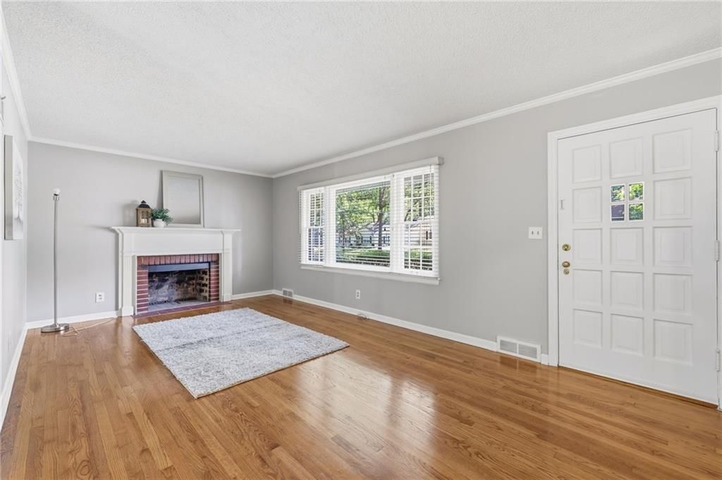 2610 W 79th Street — photo 5