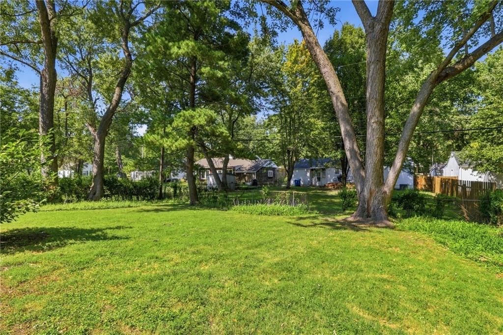 2610 W 79th Street — photo 34
