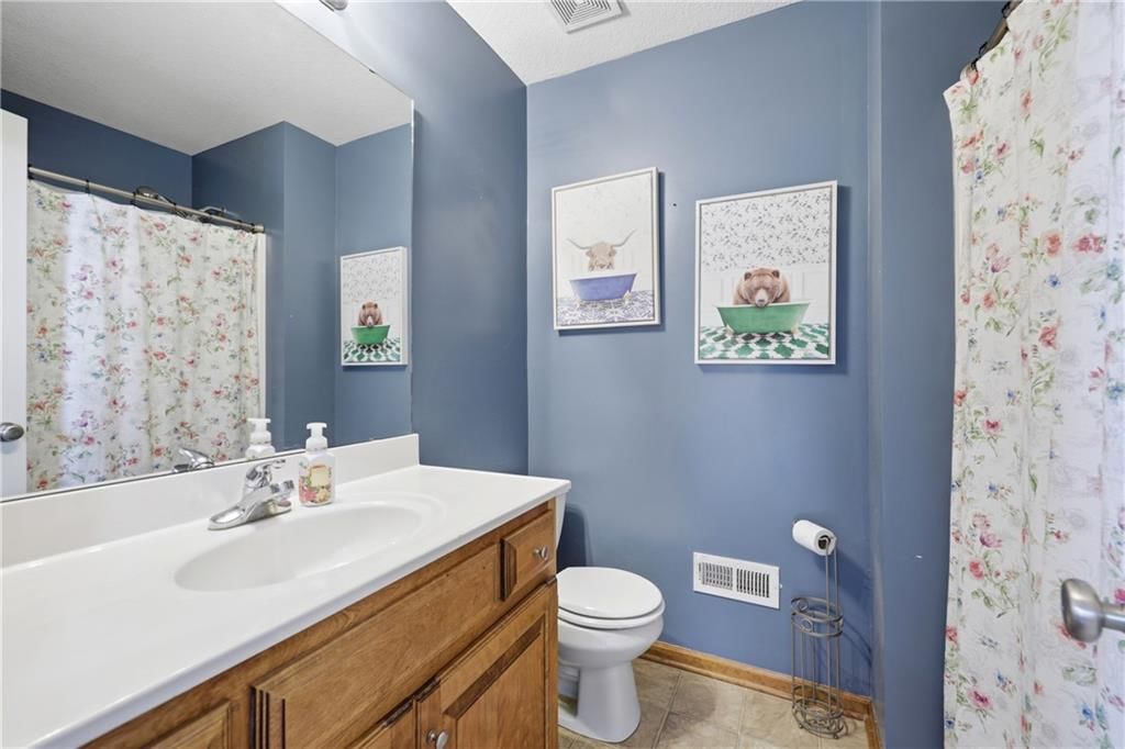 309 E Phillips Street — photo 9