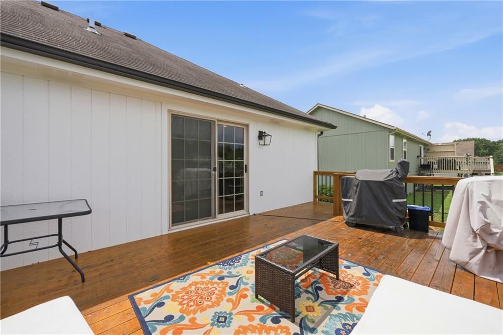 309 E Phillips Street — photo 23