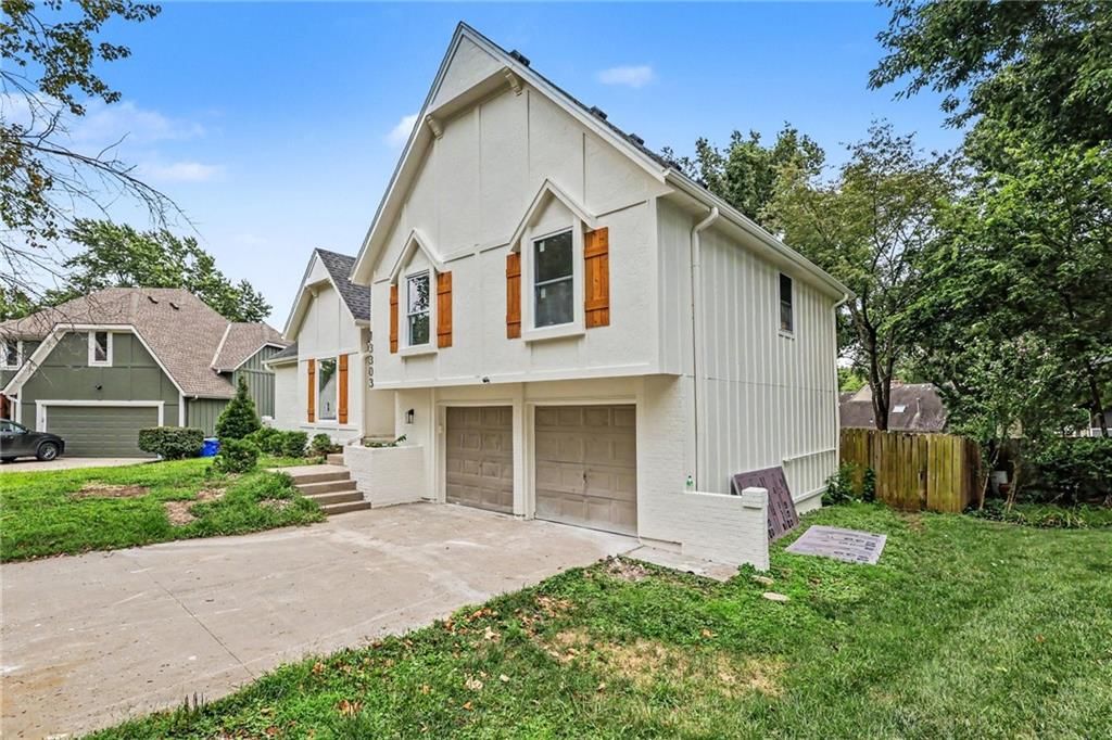 13303 W 105th Street — photo 2