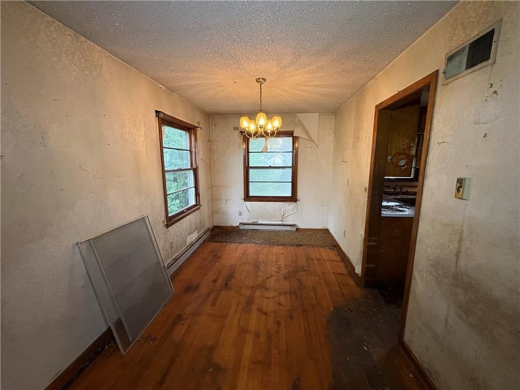 5049 N Brighton Avenue — photo 9