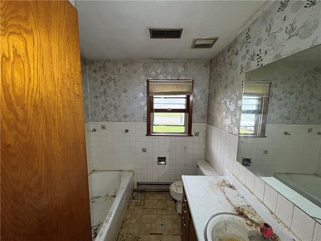 5049 N Brighton Avenue — photo 11