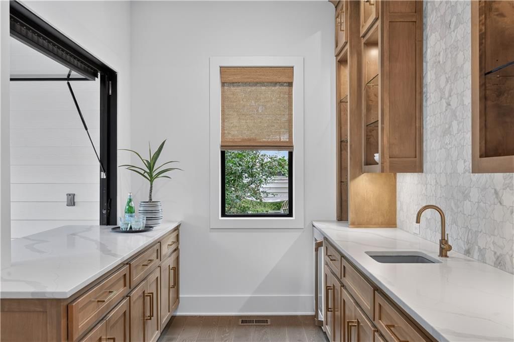 4017 W 67 Street — photo 34