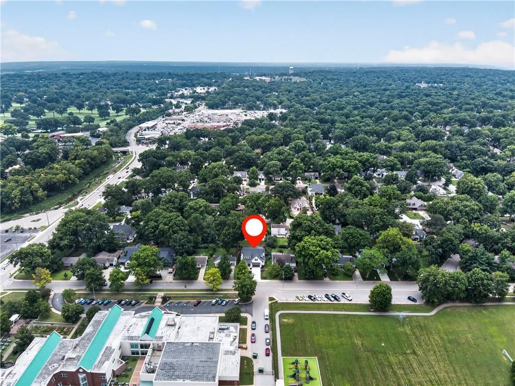 4017 W 67 Street — photo 79