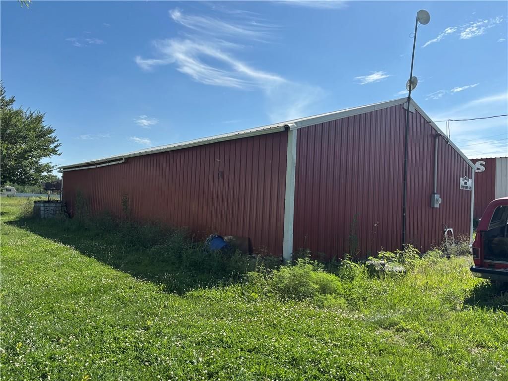 705 Ada Street — photo 6